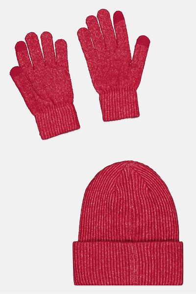 Nicole Miller Women 2 Pieces Brand Logo Touch Screen Gloves And Beanie Set, Sangria