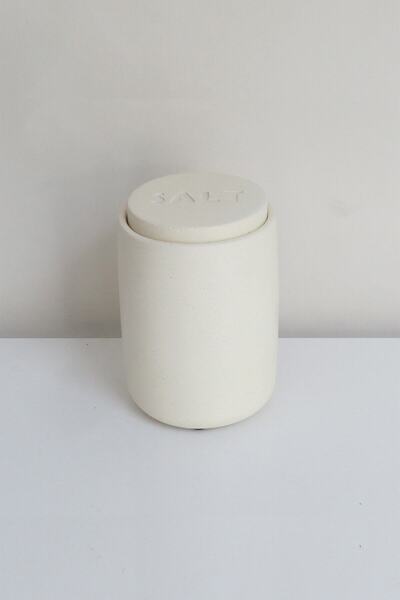 Ghogol Home Bole Countertop Concrete Salt Shaker