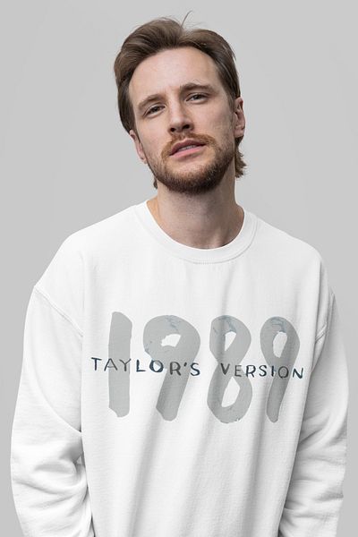 SEVBANO 1989 Taylor's Version Written Unisex Oversize Singer Taylor Swift Sweatshirt