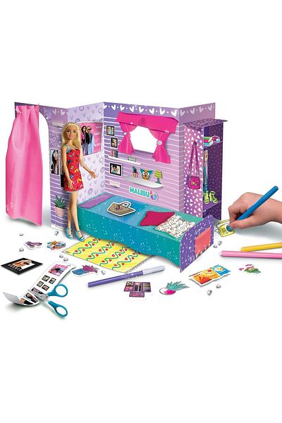 Lisciani Barbie Loft - Δημιουργήστε και Διακοσμήστε (περιλαμβάνεται κούκλα)