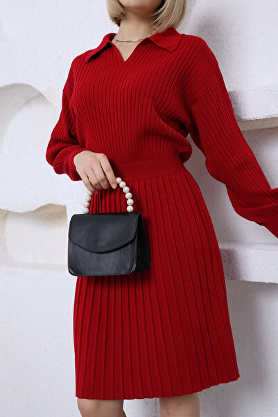 VEGENZE Women's Red Polo V-Neck Pleated Skirt Knitwear Dress