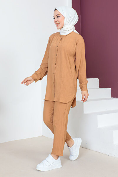 Tesettür Dünyası Διπλή φόρμα με κουμπιά TSD230632 Μαύρισμα