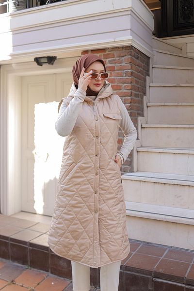 sehatex Women's Long Snap Closure Hooded Quilted Puffer Vest