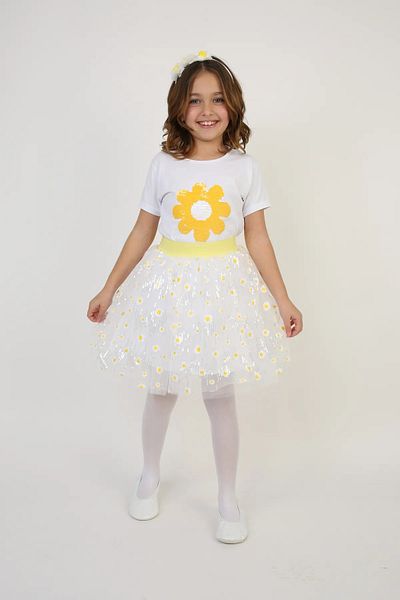NOBLE STORE Girl Yellow Daisy Patterned Sequined T-Shirt Daisy Skirt Suit April 23 October 29 Show Outfit N