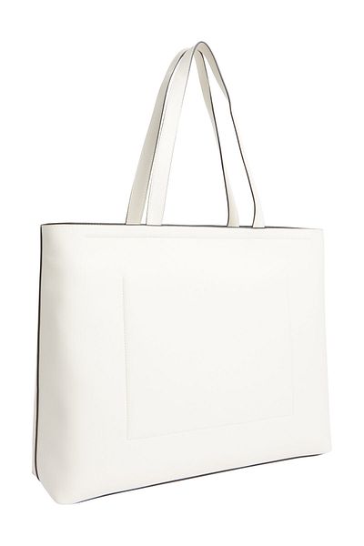 Calvin Klein FORMÁLT, KESKENY TÁSKA, 34-ES MÉLYNYOMÁSÚ