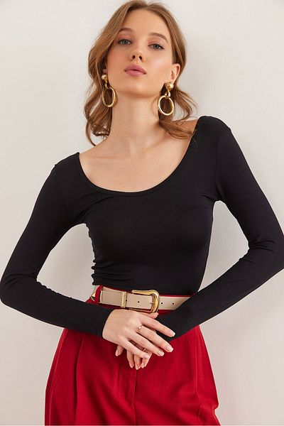 Olalook Γυναικεία μαύρη μπλούζα με λαιμόκοψη Lycra με απαλή υφή BLZ- 19002471