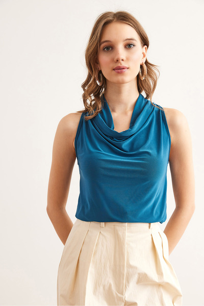 Olalook Tank Top cu decolteu Degaje albastru petrol - cu nasturi la spate, drapat BLZ- 19002833