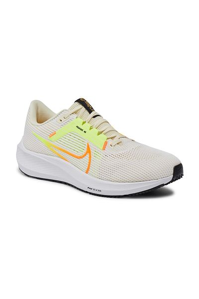 Nike Béžová barva pro dospělé běžecké boty