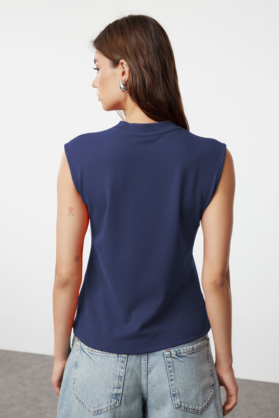 Trendyol Collection Țesătură moale și vâscoasă elastică - Bluză tricotată Indigo TWOSS24BZ00432