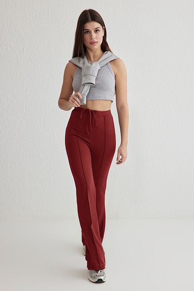 Trendyol Collection Flexible Interlock-Hose mit weitem Bein und Fliesenschnürung – TWOSS25PL00060