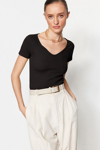 Trendyol Collection Stretchy Cord-Baumwoll-Anthrazit-Strickbluse – körperbetont, TWOSS21BZ0579