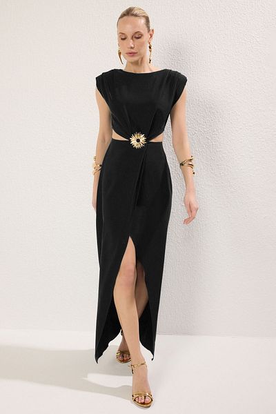 Trendyol Collection Schwarzes, detailliertes, gewebtes, langes, stilvolles Abendkleid und Abschlusskleid TPRSS25AE00064