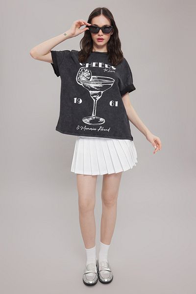 Trendyol Collection Printed Anthracite Oversize Knitted T-Shirt - Twoss25Ts00103