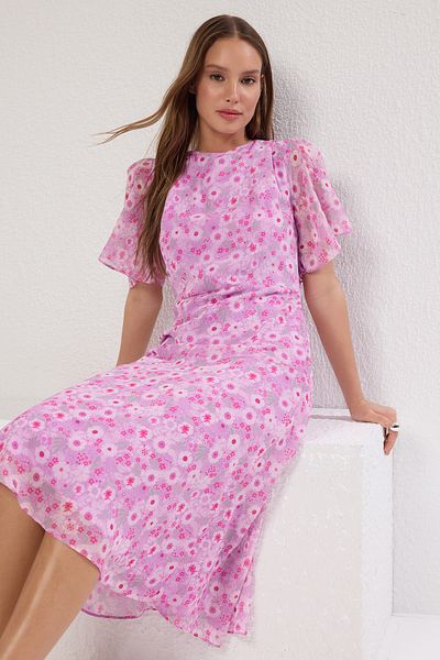 Trendyol Collection Μίντι υφαντό φόρεμα με λιλά φλοράλ στάμπα σε γραμμή Α TWOSS20EL0908