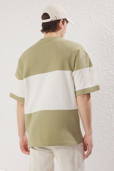 Trendyol Collection Menta túlméretezett/széles szabású színes blokk texturált 100% pamut póló TMNSS25TS00065