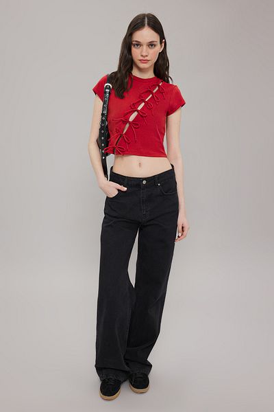 Trendyol Collection Bluză tricotată cu fundă roșie claret așezată pe corp - TWOSS25BZ00089
