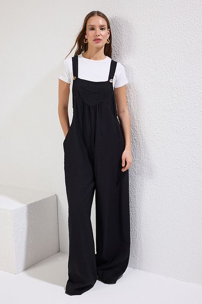 Trendyol Collection Schwarzer Gilet-Overall in Leinenoptik mit weitem Bein und gewebtem Overall TWOSS21TU0090
