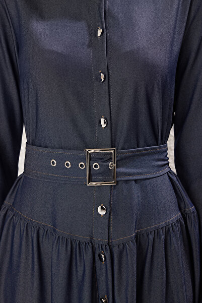 Trendyol Modest Φόρεμα με υφαντό τζιν με ζώνη Indigo TCTSS25EB00095