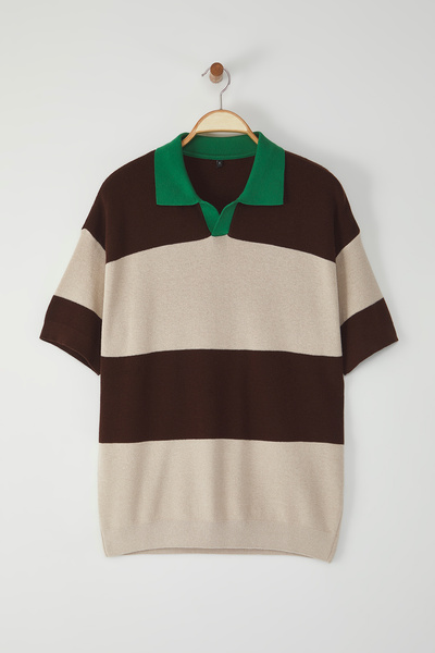Trendyol Collection Limited Edition Multicolor Oversize Polo Neck Color Block Knitwear Polo Neck T-Shirt Tmnss25Po00037