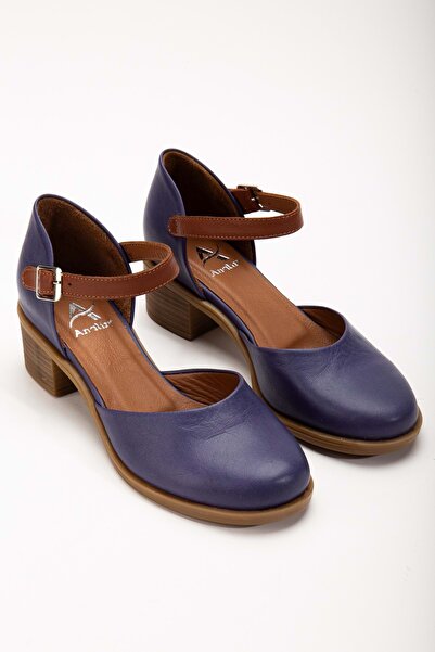 ANALİN SHOES Fialové dámské sandály z pravé kůže s uzavřenou špičkou – se zavazováním ke kotníku