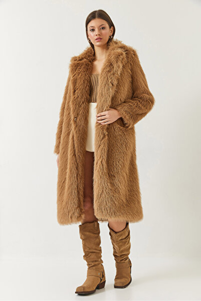 Bianco Lucci Γυναικείο μακρύ γούνινο παλτό 2614 60261064