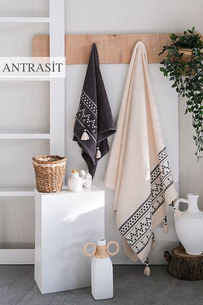 İyi Geceler İstanbul Keops 100% Cotton Embroidered Tasseled 2-Piece Boxed Towel Set