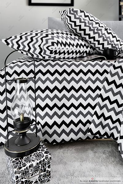 serelya Luxury Duvet Cover Set - Oversized, Elastic and Cotton