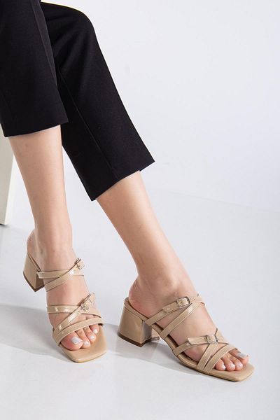 SUİNS SHOES Παντόφλες με λουράκια μοντέλου Suins Verna