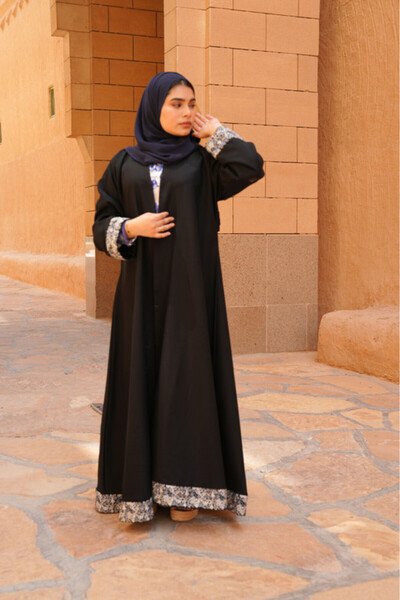 FASHIONLINE عباية بتصميم فريد من نوعه بأكمام سوداء مفتوحة وألوان متنوعة