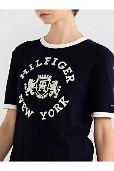 Tommy Hilfiger تي شيرت بشعار كولوتيك كوتون نيو سيزون للنساء