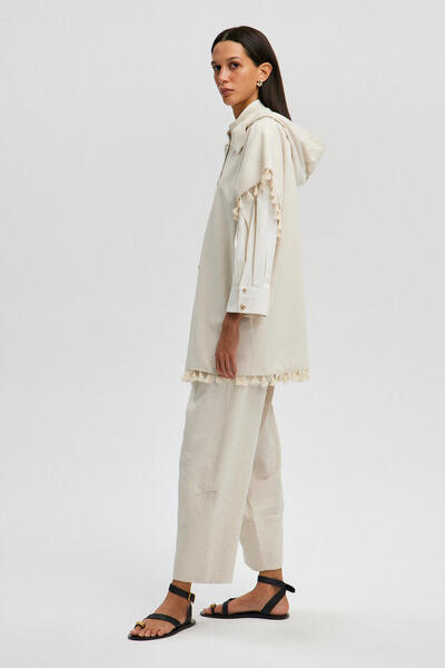 Touché Privé ΛΙΝΟ ΜΠΟΥΦΑΝ ΜΕ ΦΟΥΝΤΑ ΛΕΠΤΟΜΕΡΗΣ ΚΟΥΚΟΥΛΑ