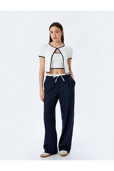 Koton Crew Neck Short Sleeve Basic Crop T-Shirt
