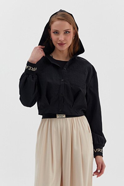 Nish&Chic قميص قصير من قماش المظلة بغطاء للرأس