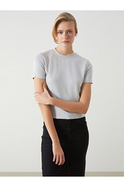 LC Waikiki طاقم الرقبة تي شيرت المرأة