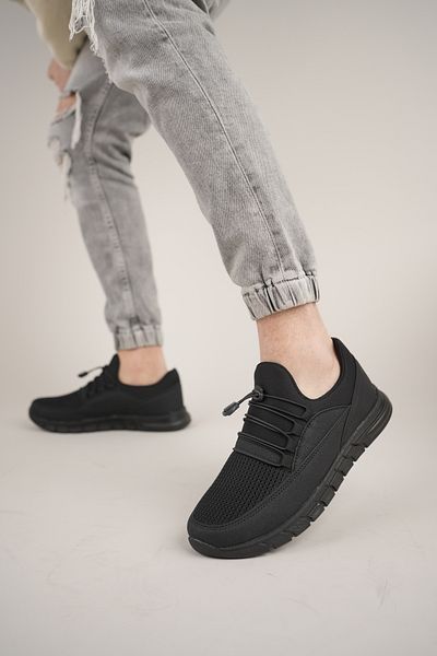 Zerenyus Casual Comfortable Laceless Men's Sports and Walking Shoes Black