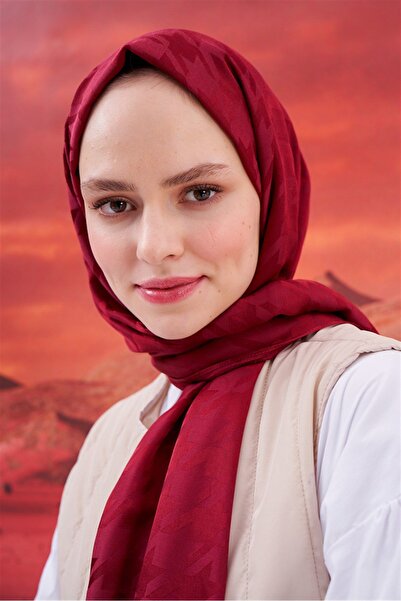 carell Houndstooth Jacquard Italian Silk Shawl Burgundy