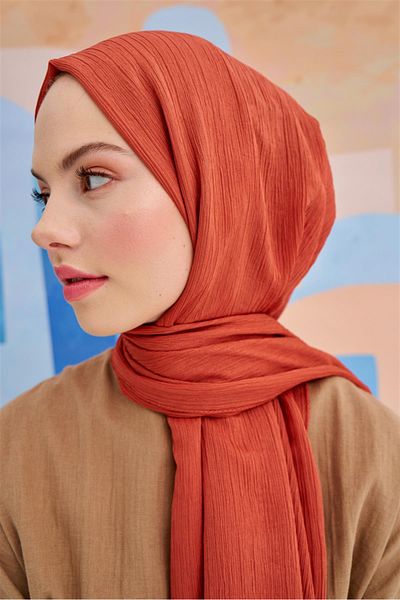carell Brick Colored Lien Knitted Shawl