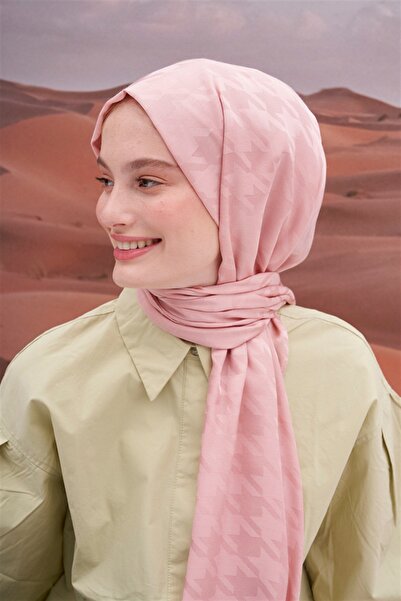 carell Jacquard Silk Houndstooth Shawl - Powder