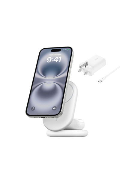 Belkin حامل شحن لاسلكي BoostCharge 2 في 1 مع Qi2 مغناطيسي بقوة 15 وات، أبيض