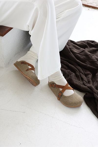 Uniqueqoop Παντόφλες από φυσικό μαλλί Viennese Cork Sole