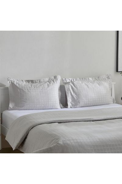 Home Box Opulent Luxe 3-Piece Cotton Solid Dobby Queen King Duvet Cover Set 220x220 cm