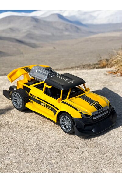YILDIRIM OYUNCAK Uzaktan Kumandalı Spray Atan Araba Duman Çıkaran Şarjlı 22 cm Işıklı Spor Araba