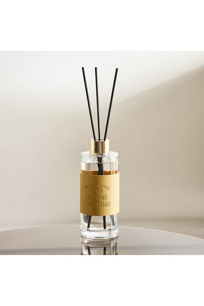 Home Box Abbey Old World Log Cabin and Cardamom Reed Diffuser 180 ml