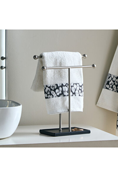 Home Box Astin Towel Holder