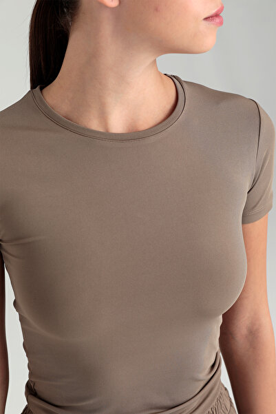 SHEISMONO Μπλούζα με στρογγυλή λαιμόκοψη Soft Touch Mink - Κοντό μανίκι