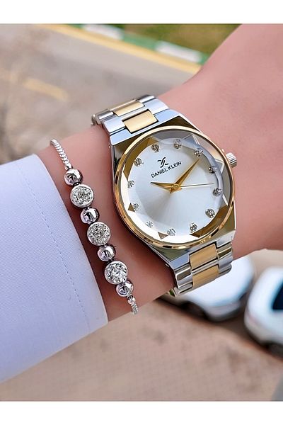 Daniel Klein Women's Wristwatch - Stylish and Functional Design