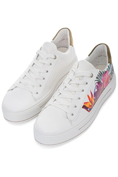 ARA Παπουτσιών