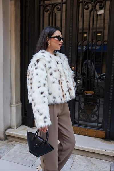 Askı Nişantaşı Ecru-Tan Leopard Pattern Fur