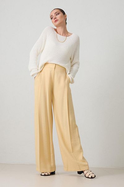 Setre Butter Yellow Relaxed Cut Waist Rubber Detailed Trousers