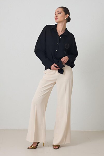 Setre Siyah Nakış Detaylı Uzun Kollu Gömlek